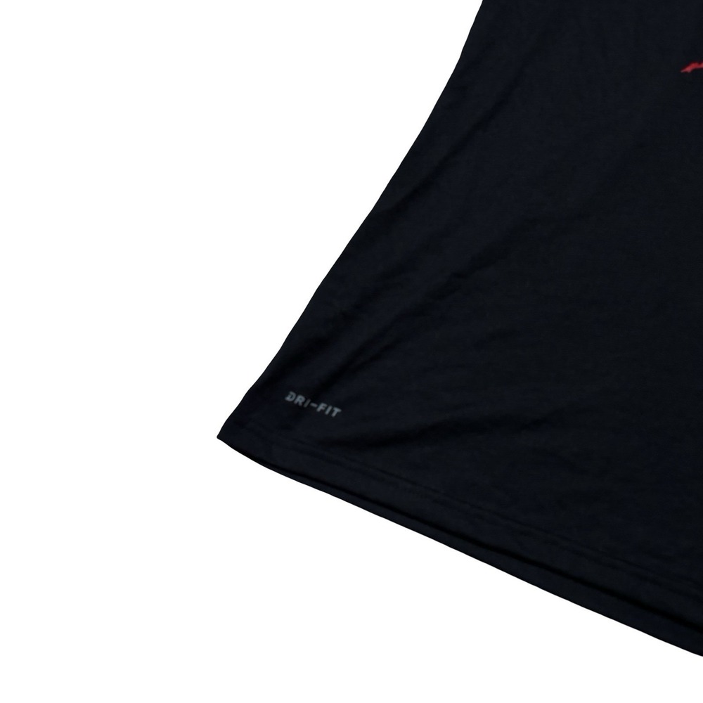 NWT Nike Dri-Fit Women's Cincinnati Bearcats Graphic T Shirt Black Sz XL 21 x 28 - Picture 3 of 5